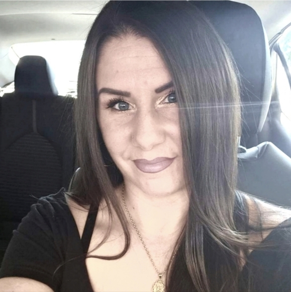 ๐ต๐LIVE LISTING ๐ต๐ - Picture 6 of 10